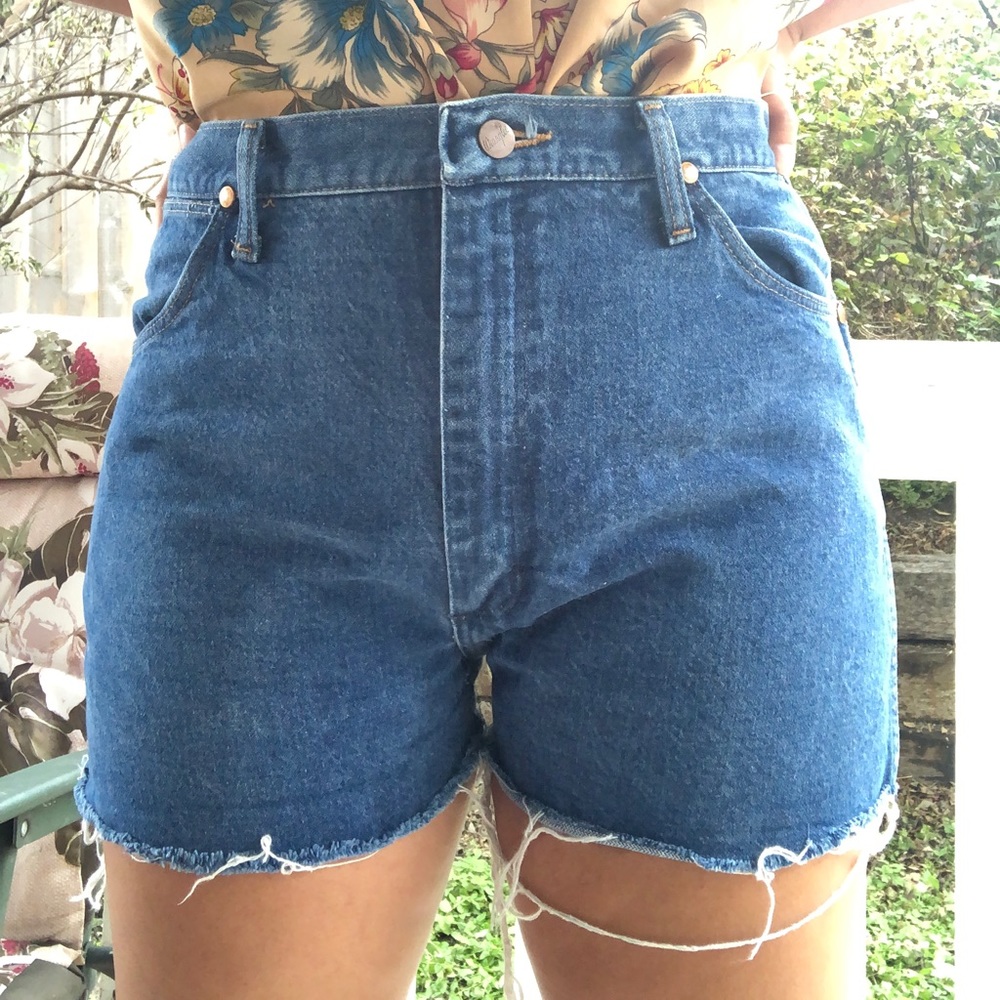Wrangler cutoff shorts